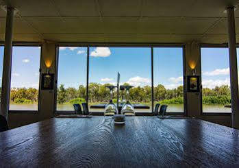 Murray River Queen Hotel Renmark Exterior photo