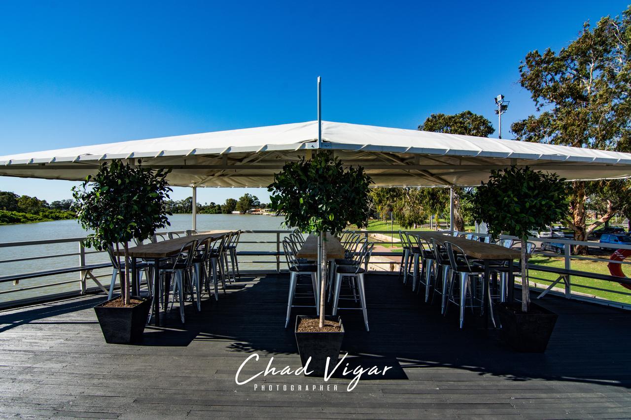 Murray River Queen Hotel Renmark Exterior photo